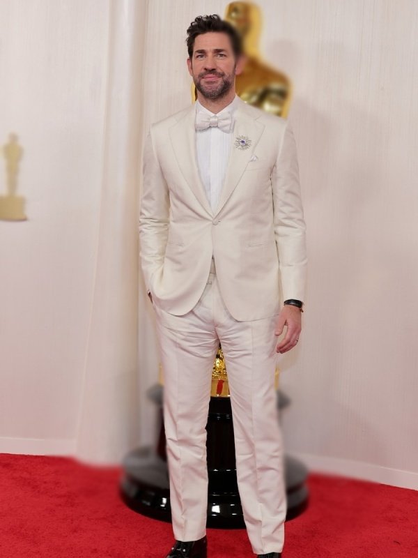 John Krasinski Oscar 2024 White Suit
