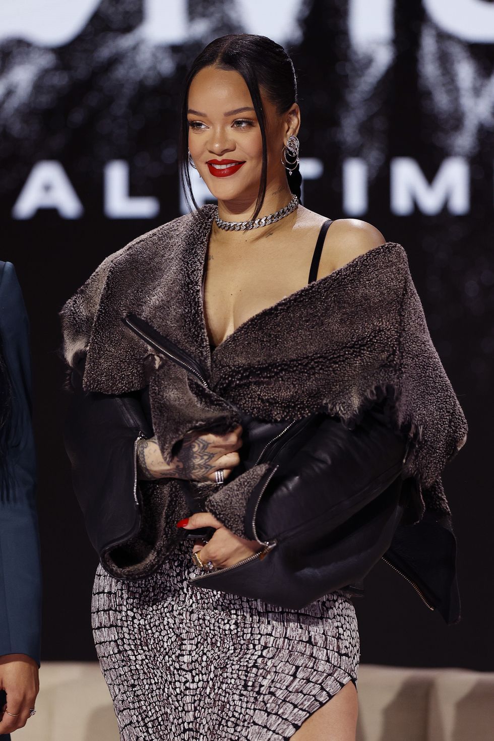 Rihanna Super Bowl 2023 Fur Leather Jacket - PINESMAX
