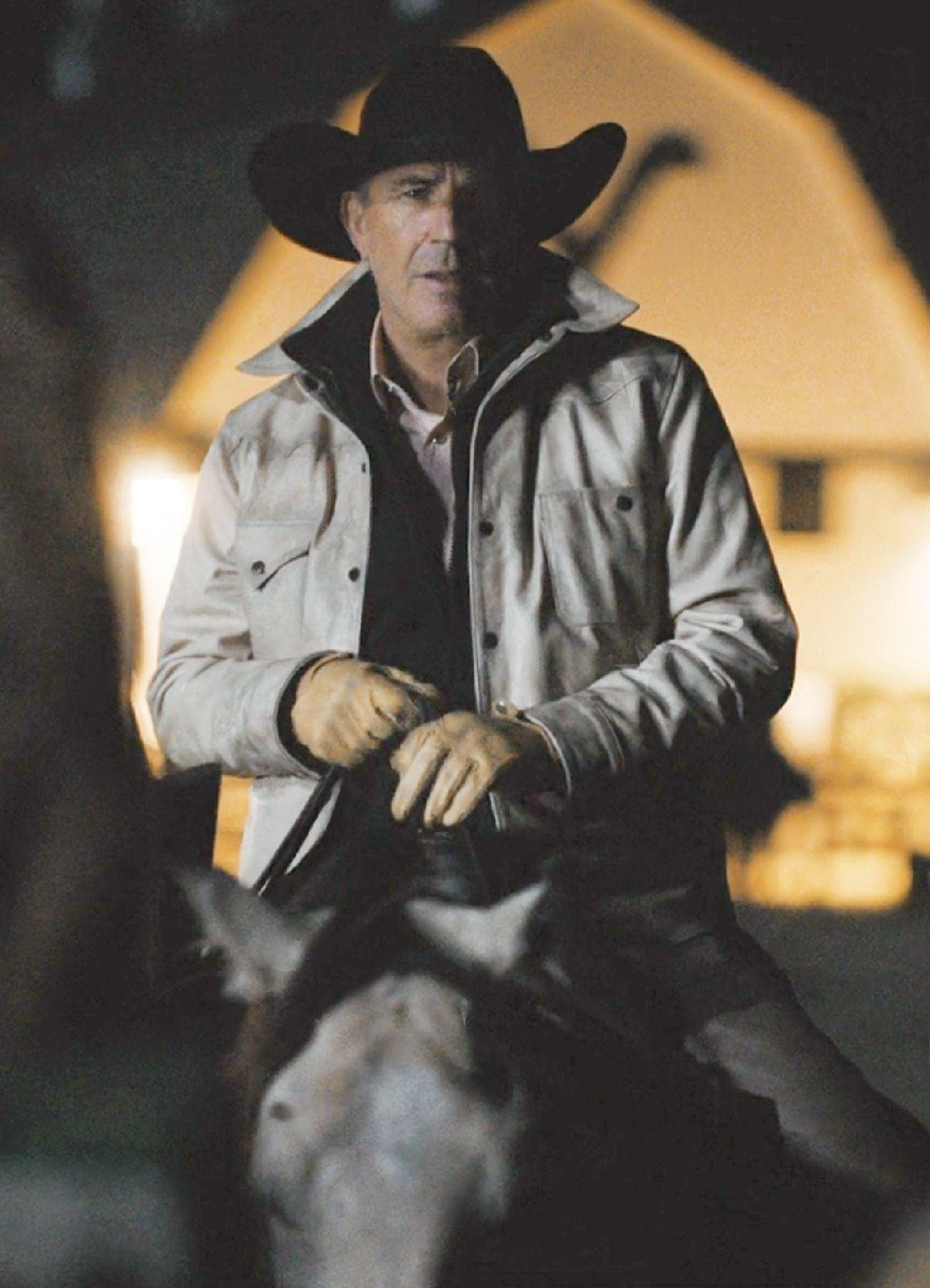 John Dutton White Jacket Yellowstone Season 5 - PINESMAX