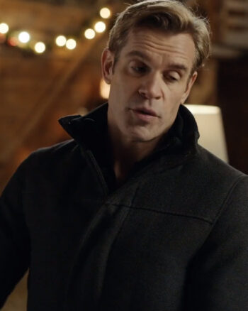 A Royal Christmas Crush 2023 Prince Henry Wool Coat - PINESMAX
