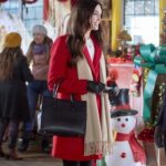 on-the-12th-date-christmas-jennifer-holloway-coat-1000x1000w