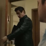 Reptile-2023-Benicio-Del-Toro-Black-Blazer